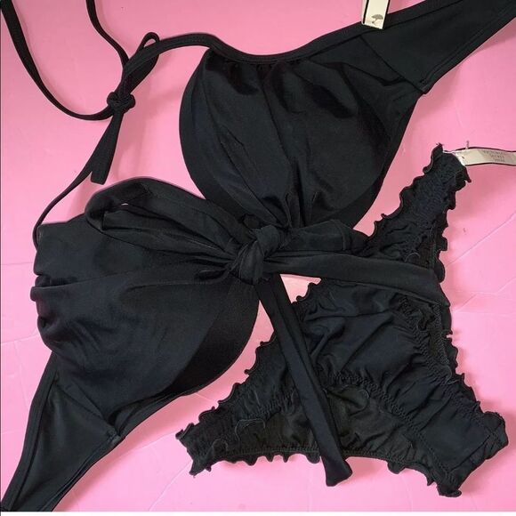 NWT VS 32DDD,34DDD WRAP TIE BIKINI BLACK - Picture 1 of 3